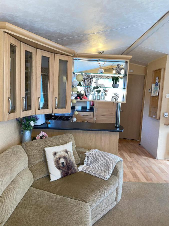 Caravan For Rent At Tattershall Holiday Park Exterior foto